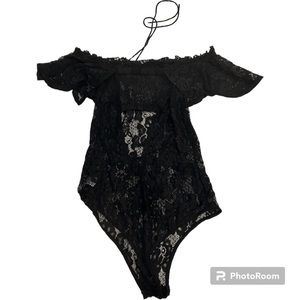 Ark & Co black lace off the shoulder body suit ruffle sleeves